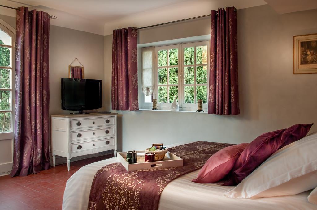 Bed and Breakfast Le Clos Des Canebiers Грасс Номер фото